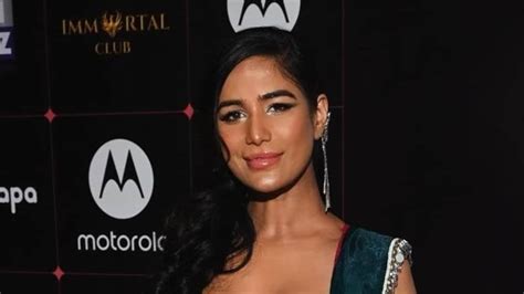 poonam pandey latest|Poonam Pandey Dies Of Cervical Cancer At 32, Says Her Team